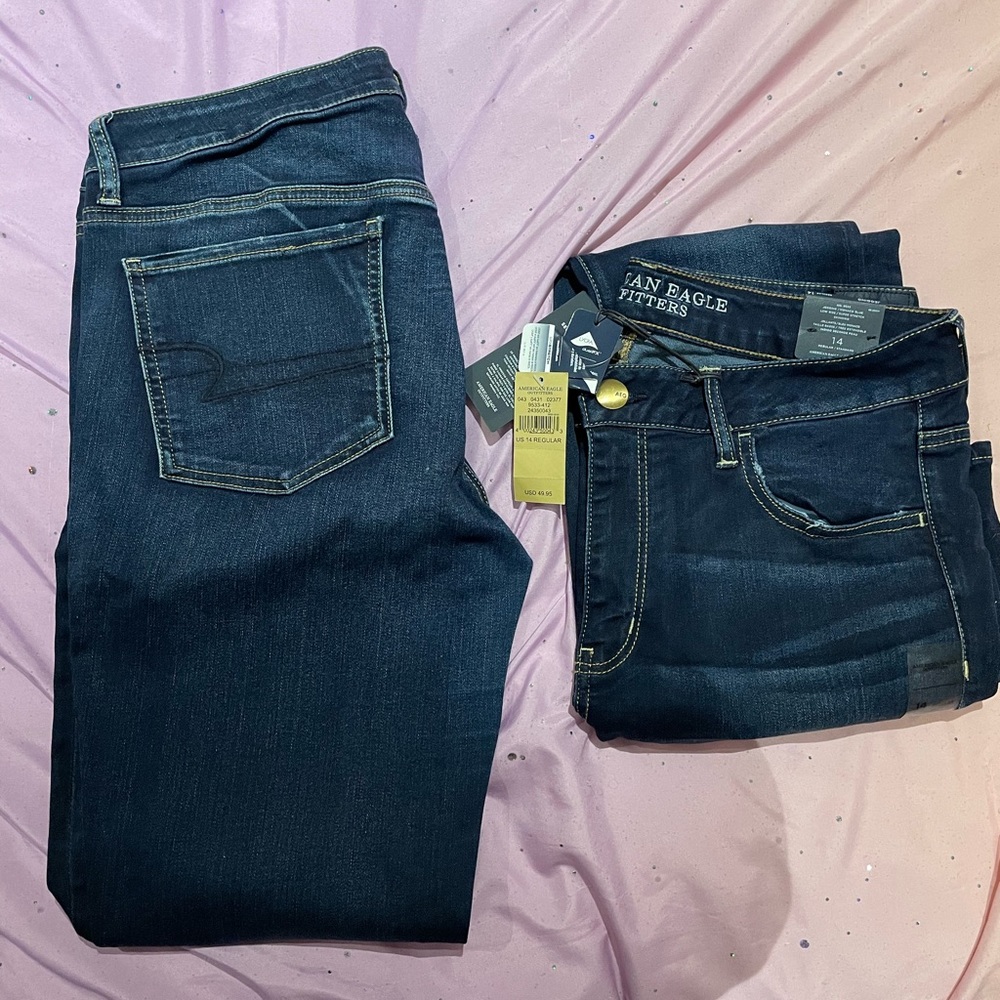 TWO PAIRS OF AMERICAN EAGLE JEGGINGS SIZE 14 REGULAR. 1 NWT.